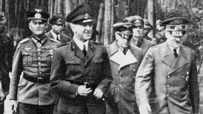 Анте Павелић и Адолф Хитлер (Фотодокументација Политике)